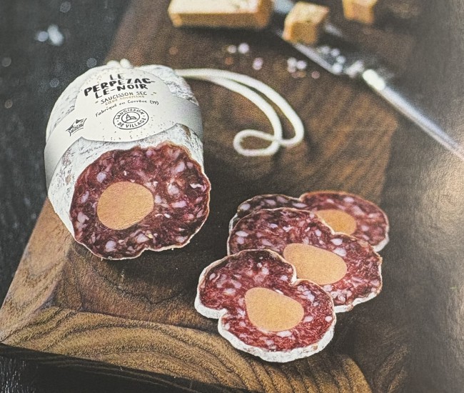 Saucisson sec fouré au bloc de foie gras de canard 